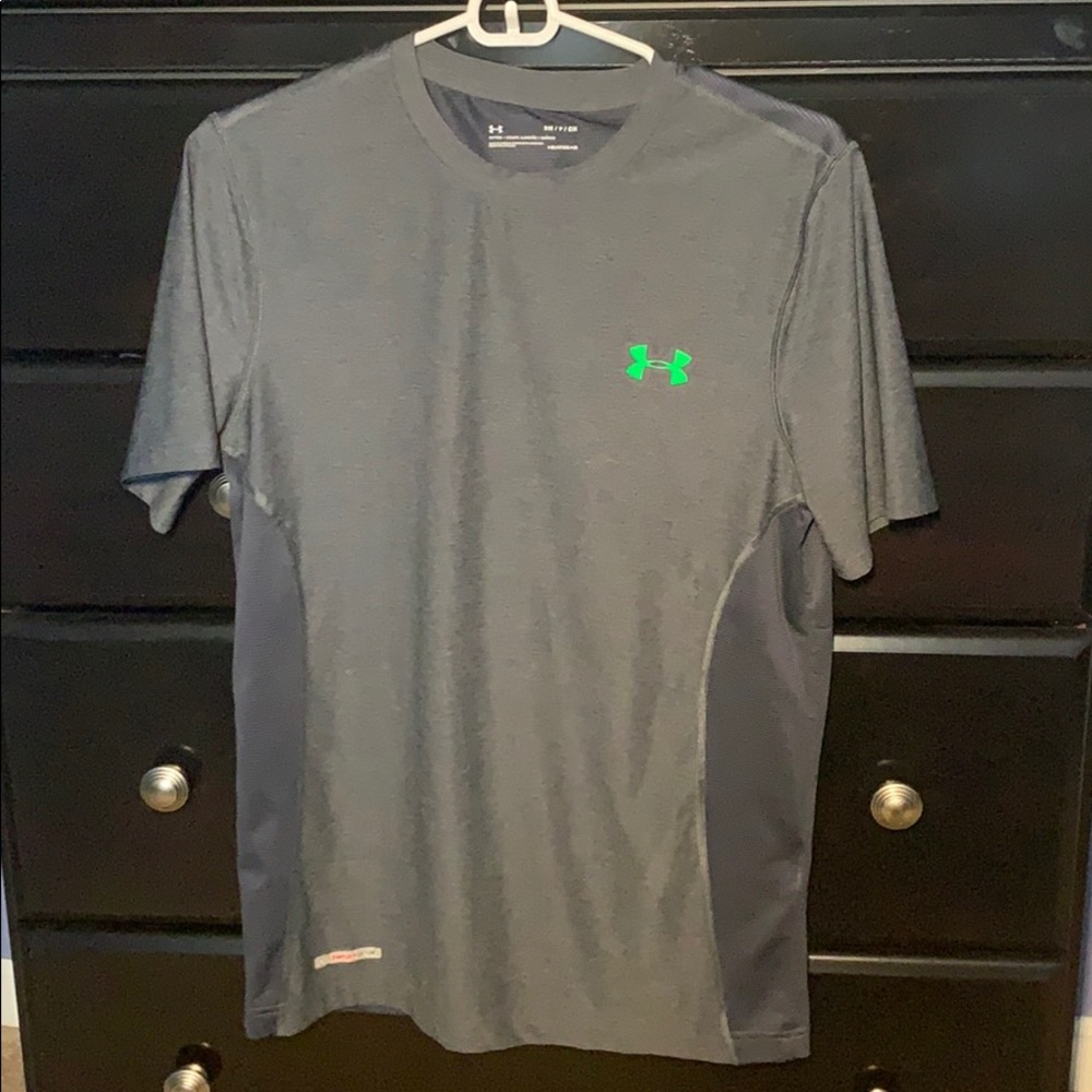 Under Armour Men’s Active top, Gray, S